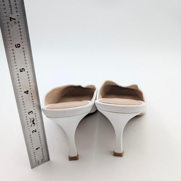 Stuart Weitzman Lula Pointed Toe Heel Pump Women's White Size US10B EU40.5 - Picture 4 of 13